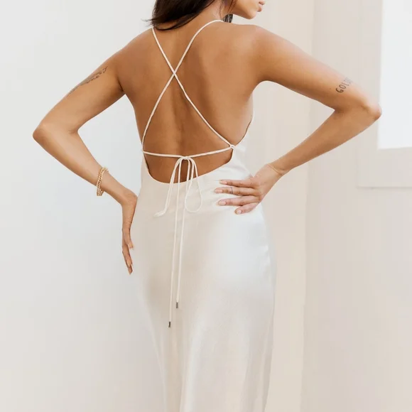 Third Form Crush Bias Cowl Slip - Picture 4 of 6